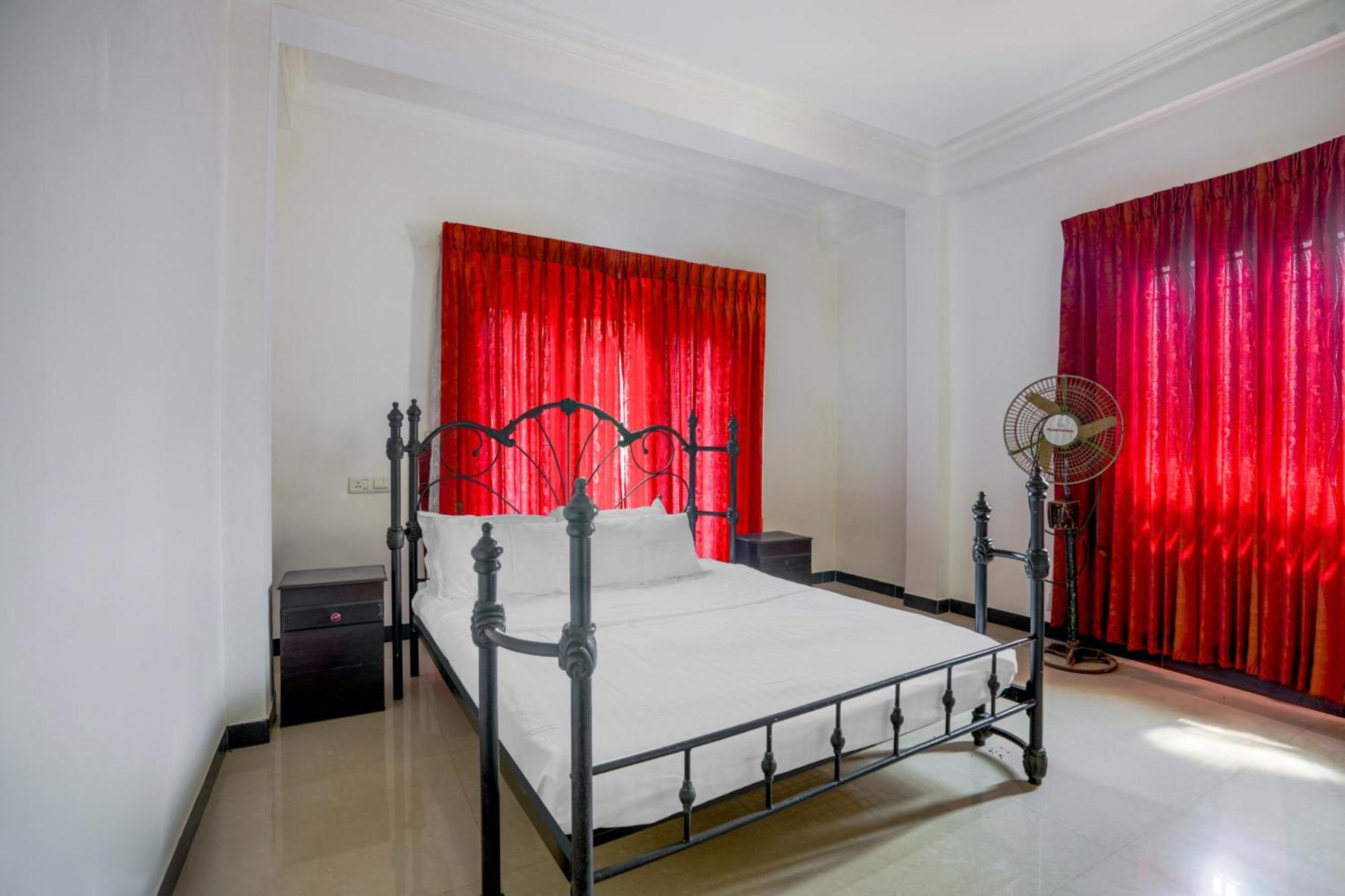 Palette Resorts- Tapovan Green County Thattakad Bagian luar foto
