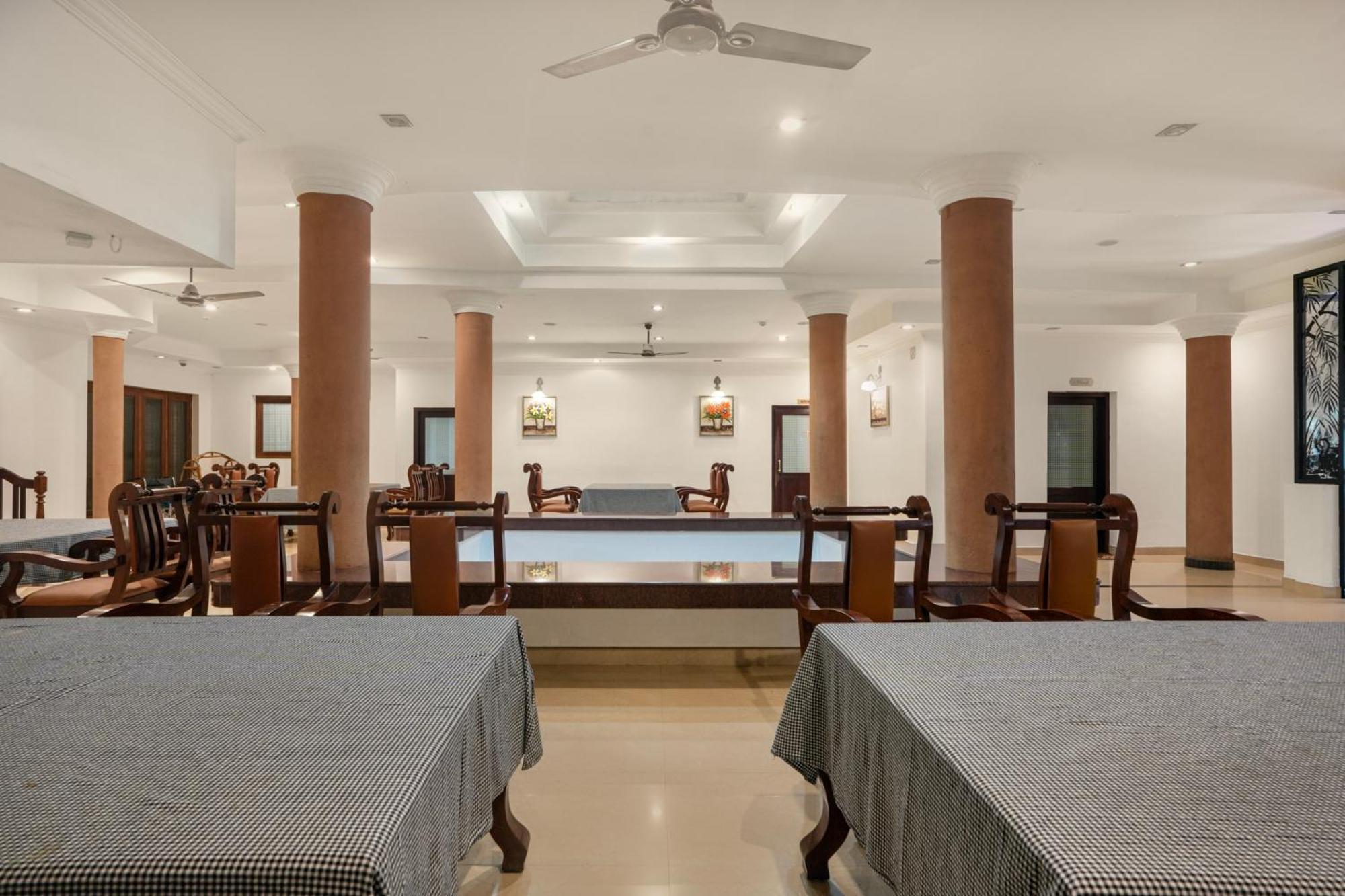 Palette Resorts- Tapovan Green County Thattakad Bagian luar foto