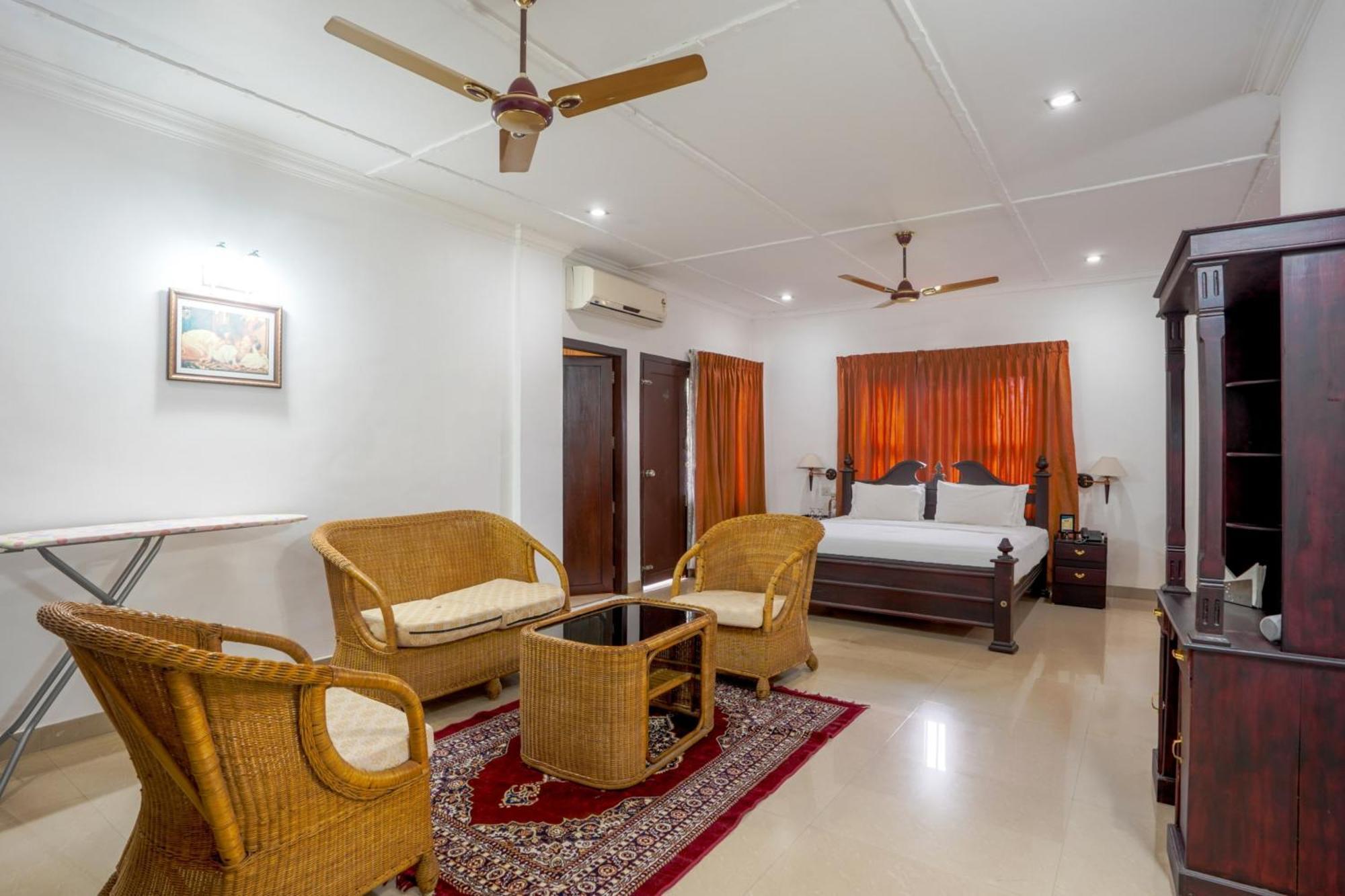 Palette Resorts- Tapovan Green County Thattakad Bagian luar foto